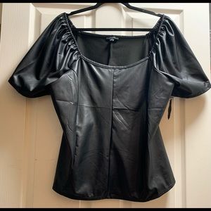 faux leather off shoulder shirt A.U.W Secret charm. 2X